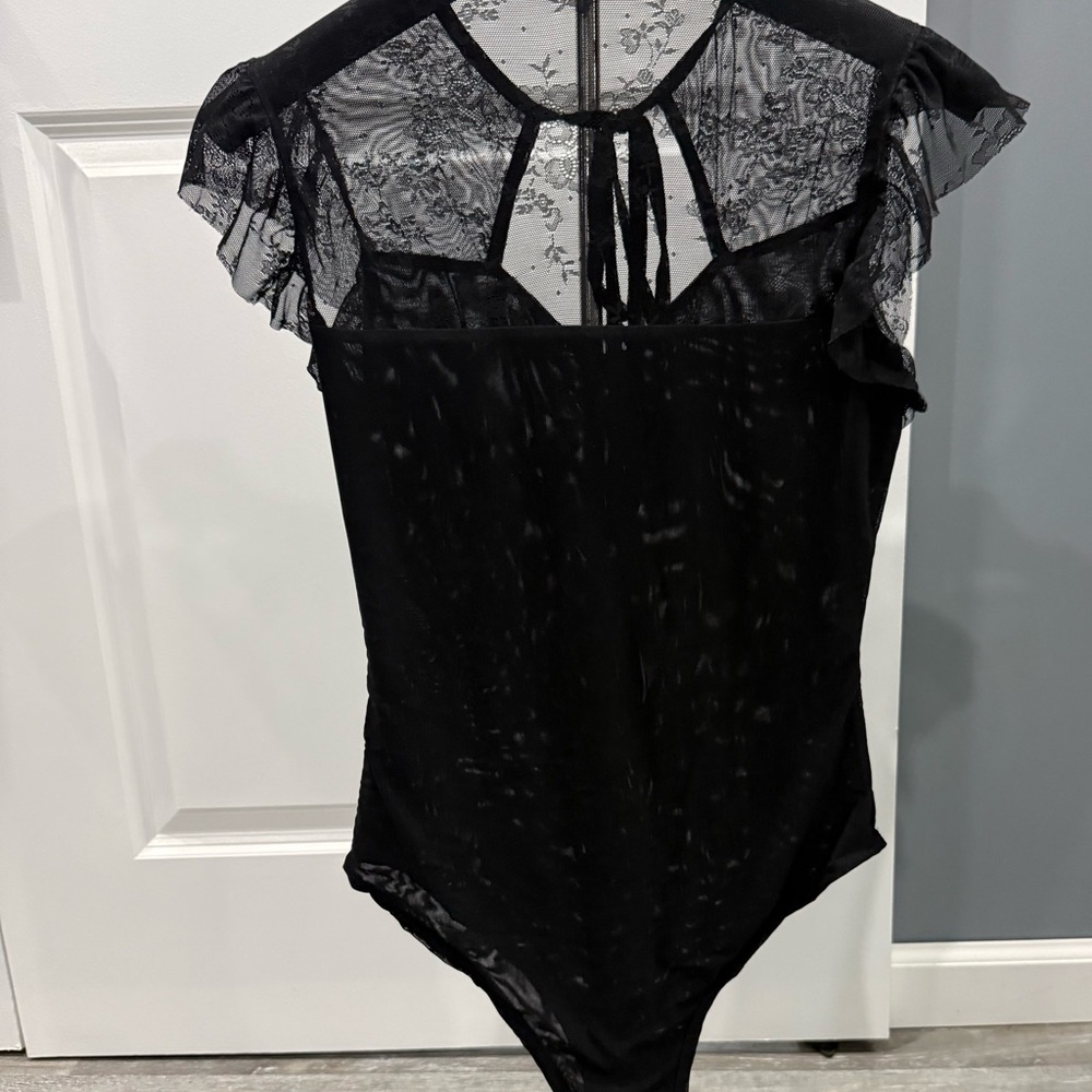NWOT Black Lace Top bodysuit
